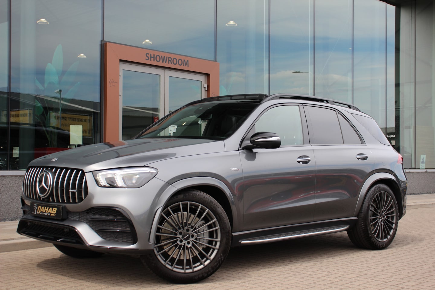 Mercedes-Benz AMG GLE - 53 4MATIC+ | PANO | LUCHTVERING | STOELKOELING | 360 | HEADUP | TREKHAAK - AutoWereld.nl