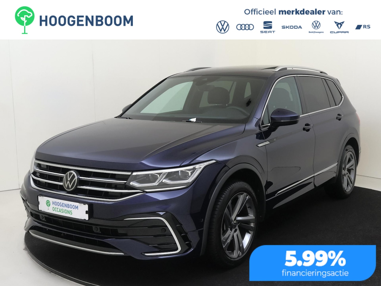Volkswagen Tiguan Allspace - 1.5 TSI R-Line Business+ | Panoramadak | Trekhaak | LED matrix verlichting | 3-zone airco - AutoWereld.nl