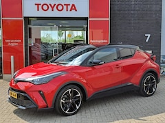 Toyota C-HR - 1.8 HYBRID GR-SPORT 19"LM-VELGEN CAMERA NAVI STUUR-/STOELVERWARMING P-SENSOREN AD-CRUISE H