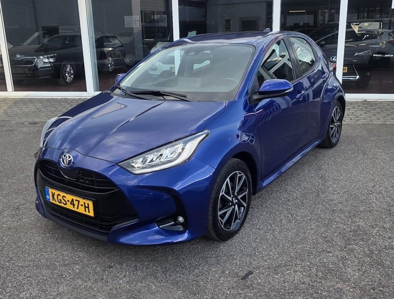 Toyota Yaris - 1.5 VVT-i Dynamic Camera,Cruise,Airco,Keyles,RIJKLAARPRIJS!! - AutoWereld.nl