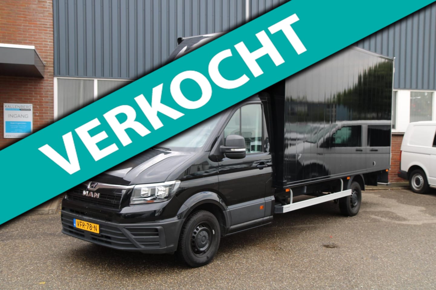 MAN TGE - 35 2.0 140PK Automaat / Bakwagen / *LAADKLEP*/ 21m3 / Nieuwstaat / 30Dkm - AutoWereld.nl