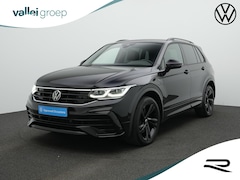 Volkswagen Tiguan - 1.4 TSI eHybrid 245 pk DSG R-Line | Trekhaak | Adaptief onderstel | IQ Light | Stuur-/stoe