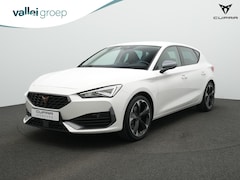CUPRA Leon - 1.4 e-Hybrid 204 pk | Kuipstoelen | Adaptief sportonderstel | Geheugenstoel | Stuur-/stoel