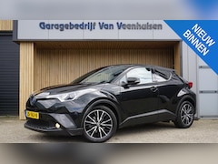 Toyota C-HR - 1.8 122pk Hybrid Executive H-Leder Keyless LED 17inch LM Stoel & Stuur V.W. Navi A-Camera