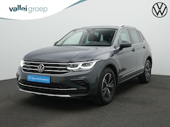Volkswagen Tiguan - 1.4 TSI eHybrid 245 pk Elegance | IQ Light | Achteruitrijcamera | Adaptive Cruise | Elektr