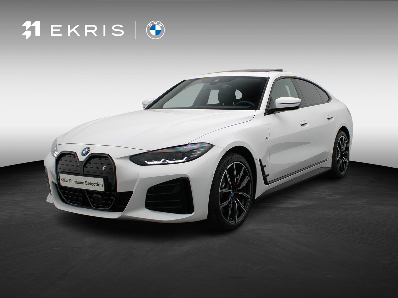 BMW i4 - eDrive40 M Sportpakket Pro | Stuurwielrand Verwarmd | Achteruitrijcamera | Schuifdak | DAB - AutoWereld.nl