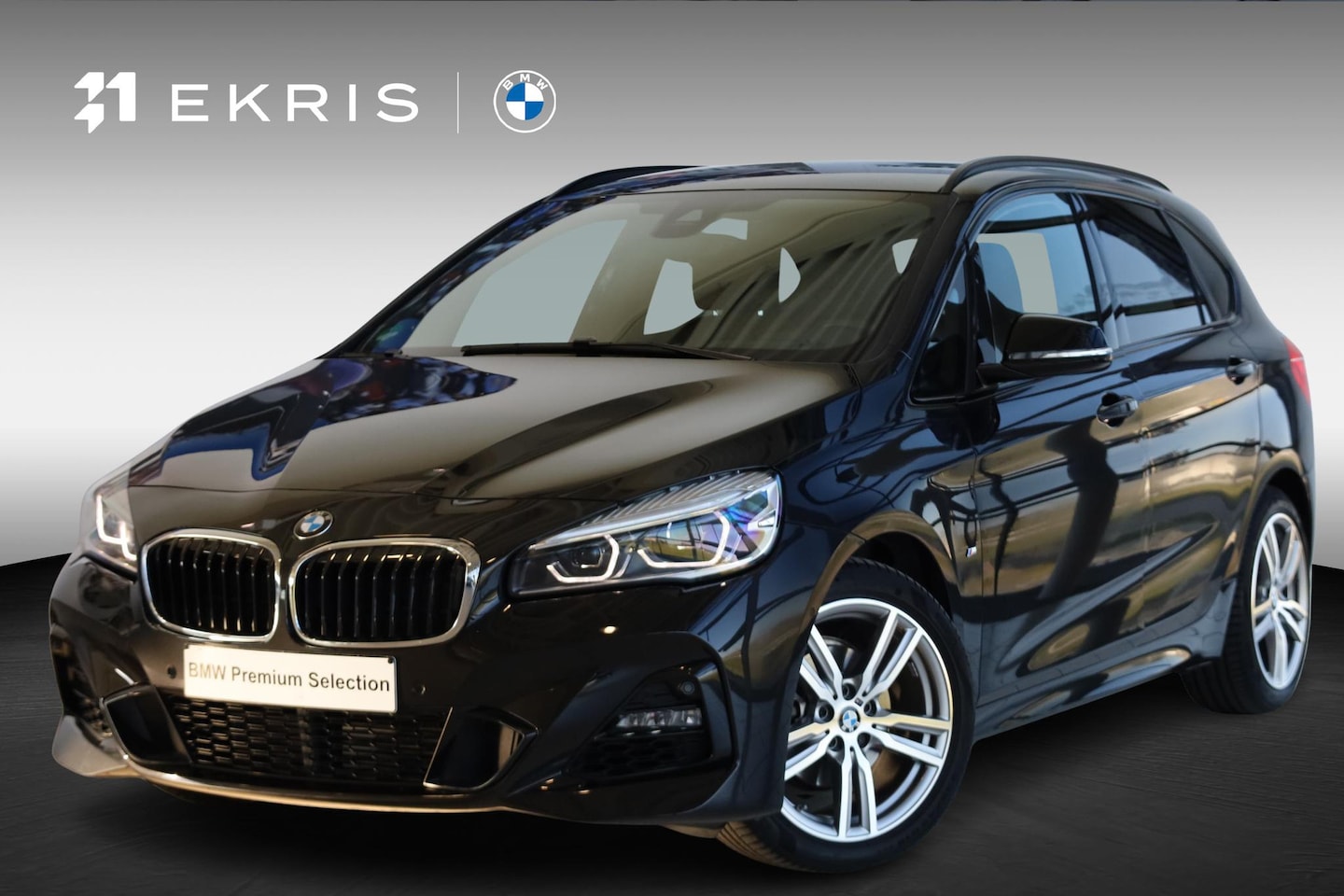 BMW 2-serie Active Tourer - 218i M Sportpakket | Trekhaak | Achteruitrijcamera | Head-Up | Navi Plus | Lentevoordeel - AutoWereld.nl
