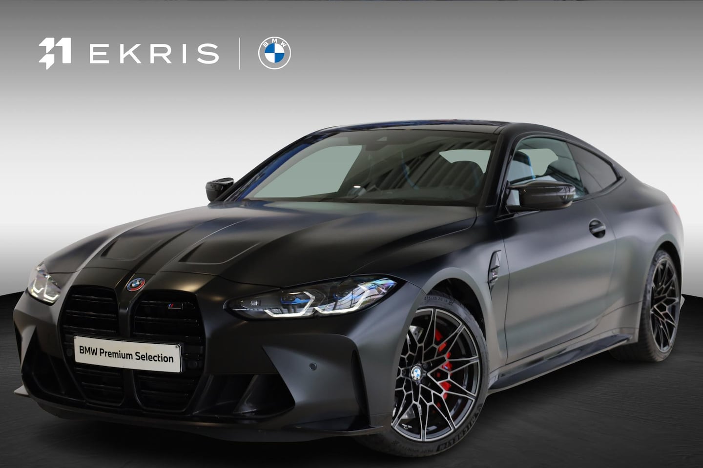 BMW M4 - xDrive Competition Coupé KITH EDITION 1 OF 150 | M Drivers Package | M carbon kuipstoelen - AutoWereld.nl