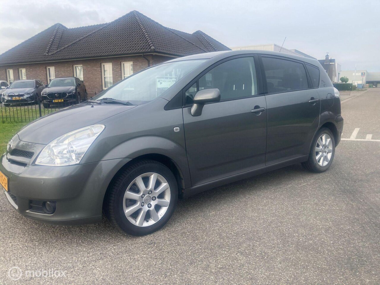 Toyota Verso - 1.8 VVT-i Dynamic 1.8 VVT-i Dynamic - AutoWereld.nl