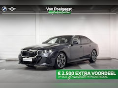 BMW i5 - Sedan eDrive40 | M-Sport Pro | Travel Pack | Driving Assistant | Harman/Kardon | Comfort A