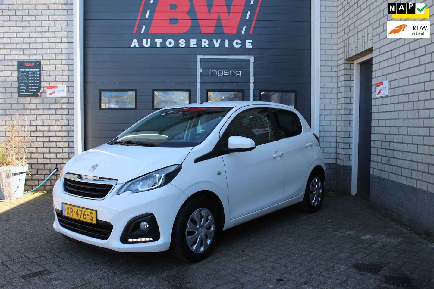 Peugeot 108 - 1.0 e-VTi Active 1.0 e-VTi Active - AutoWereld.nl