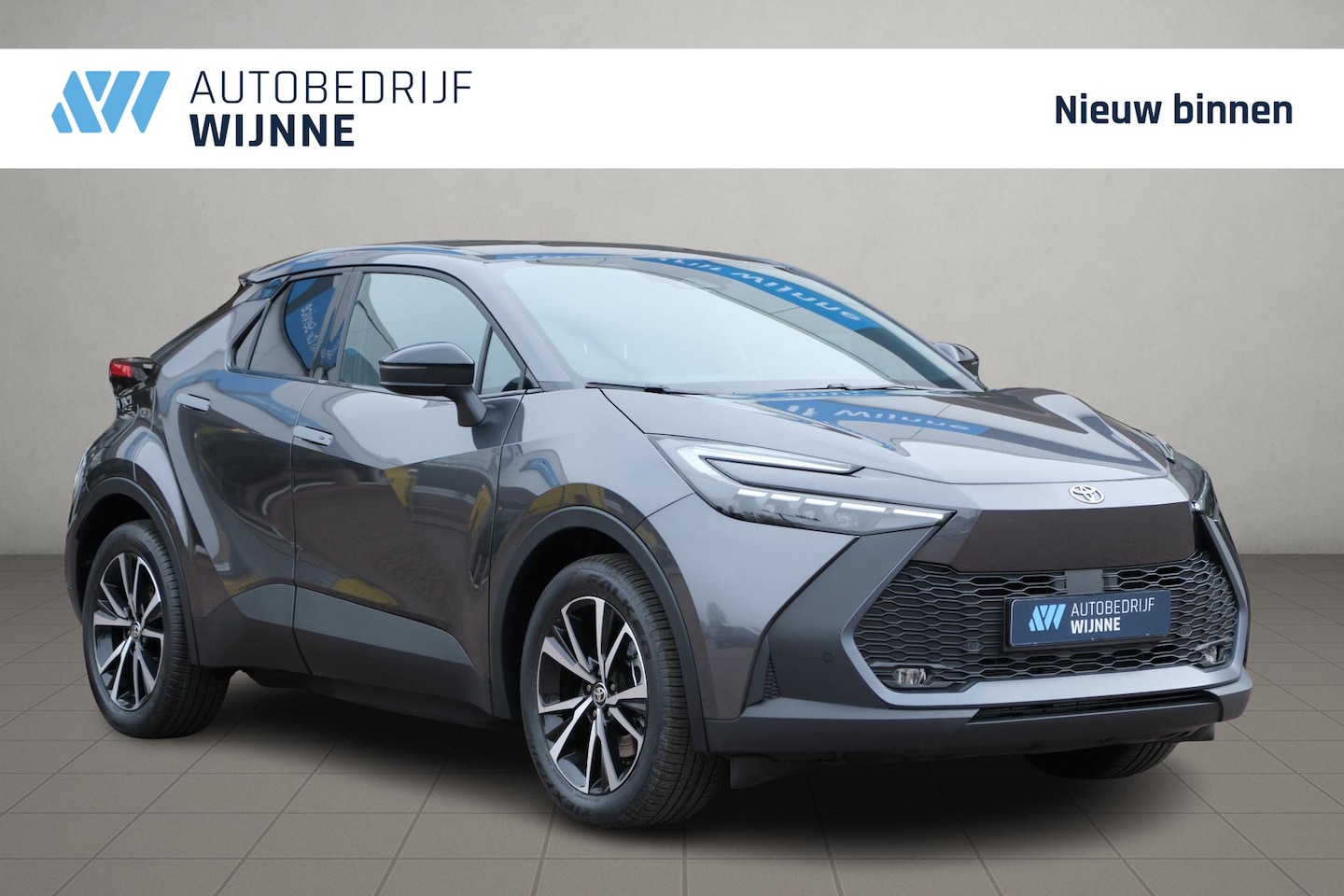Toyota C-HR - 2.0 Plug-in Hybrid 220pk Dynamic | Navi | App Connect | Climate | Adaptive Cruise | Camera - AutoWereld.nl