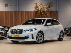 BMW 1-serie - 118i M Sport High Executive, Apple Carplay, Digi Dash, Voll Led, Navi, Cruise, Amiënte Lig