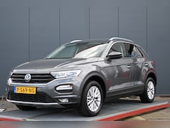 Volkswagen T-Roc - 1.0 TSI Style Business camera climate