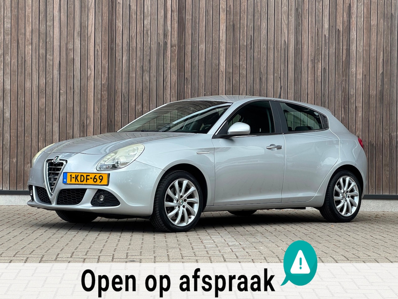 Alfa Romeo Giulietta - 1.4 T Distinctive |Automaat| - AutoWereld.nl