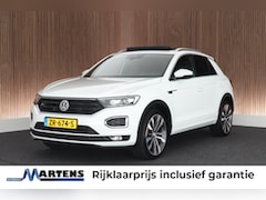 Volkswagen T-Roc - 1.5 TSI 150pk DSG R-Line Sport Trekhaak Camera Stuur+Stoelverwarming Keyless Panoramadak V