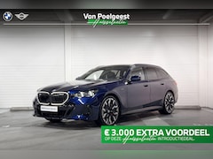 BMW 5-serie Touring - 550e xDrive | M-Sport Pro | Travel Pack | Innovation Pack | Comfort Pack | Driving Assista