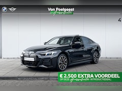 BMW i4 - eDrive35 M Sport Edition M Sport Pro / Glazen Schuifdak / Adaptieve Cruise Control / Comfo