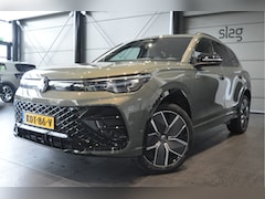 Volkswagen Tiguan - 1.5 eHybrid 3X R-LINE Black Style head up 20 inch 272 pk