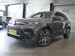 Volkswagen Tiguan - 1.5 eHybrid 3X R-LINE Black Style head up 20 inch 272 pk