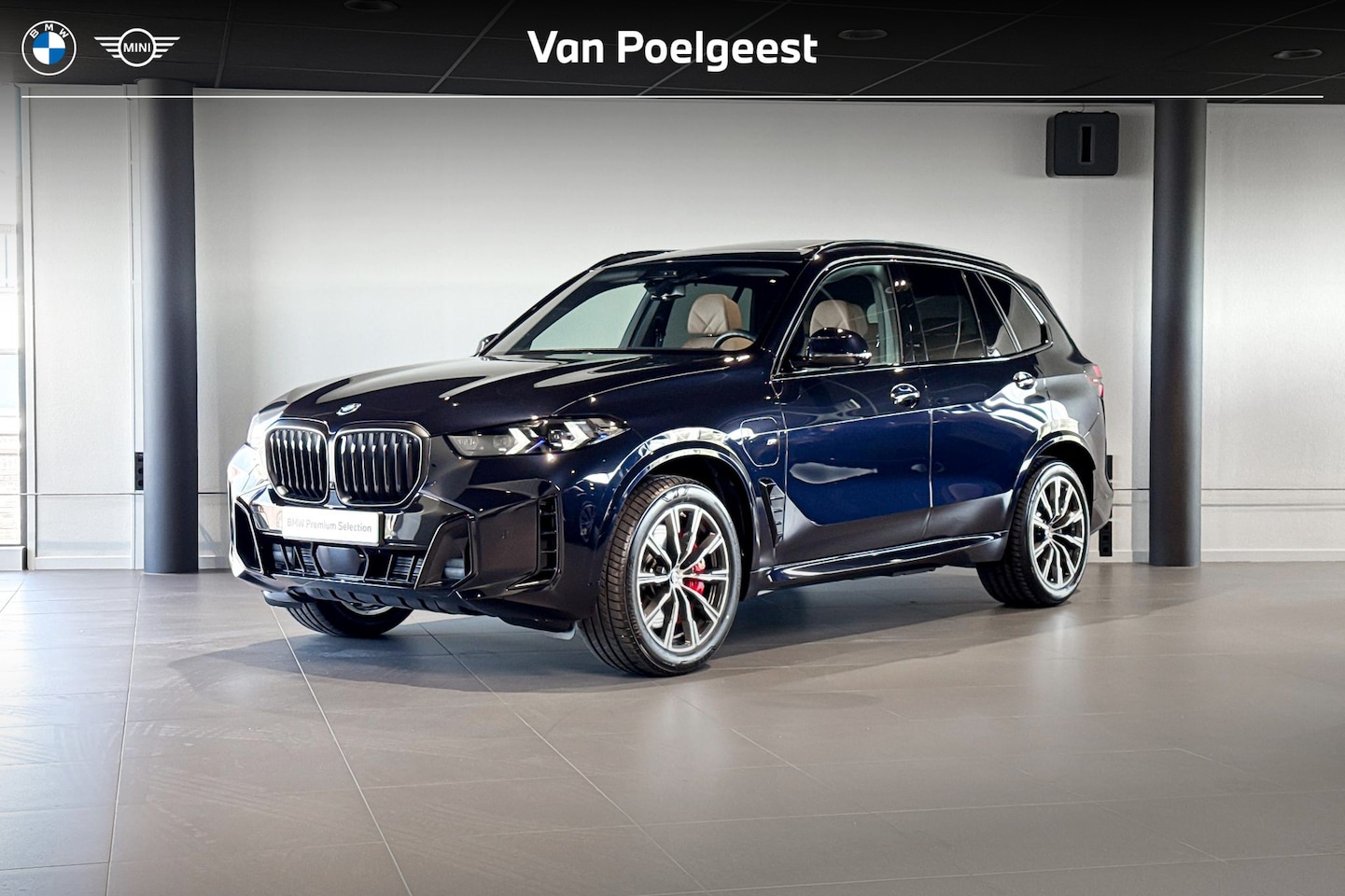 BMW X5 - xDrive50e | M Sport Pro | Glazen Panoramadak | Harman Kardon | Stoelventilatie | Soft-clos - AutoWereld.nl