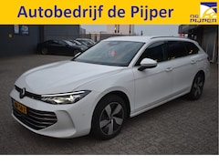 Volkswagen Passat Variant - 1.5 eTSI Business, BOEKJES, NAP EN ONDERHOUDSHISTORIE | Navigatie | Verwarmd Stuurwiel | V