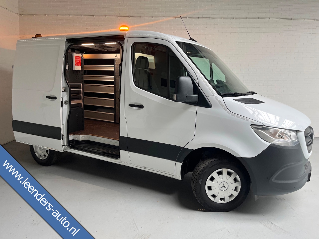 Mercedes-Benz Sprinter - Automaat Servicewagen 314 2.2 CDI 140PK L1H1 euro6 BOTT, Victron V230, Standkachel Trekhaa - AutoWereld.nl