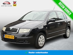 Skoda Fabia - 1.4-16V Ambiente Nieuwe Distributieriem / Nieuwe Service Beurt / Dealeronderhouden / Cruis