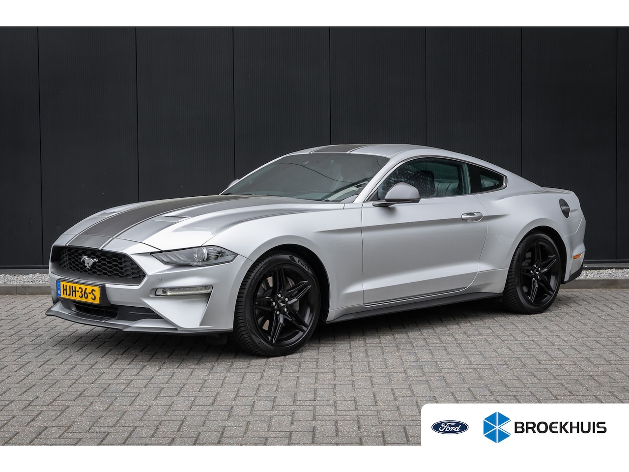 Ford Mustang Fastback - 2.3 EcoBoost | EU-Mustang | Dealerhistorie | Adaprive Cruise | Camera | Stoelvetilatie - AutoWereld.nl