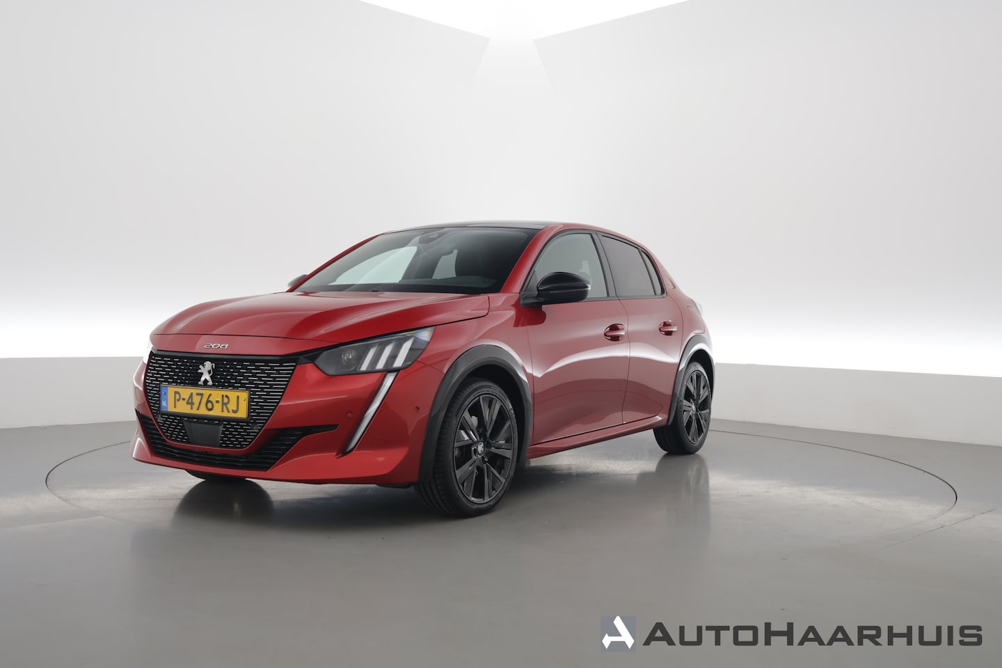 Peugeot 208 - 1.2 PureTech GT Pack | Rijklaar! | Orig. NL | Pano | Adapt. Cruise | Dig. Cockpit | Camera - AutoWereld.nl