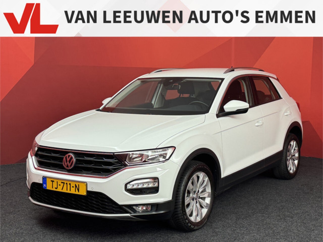 Volkswagen T-Roc - 1.5 TSI Style | Adaptive Cruise | Distr vervangen | Apple carplay - AutoWereld.nl