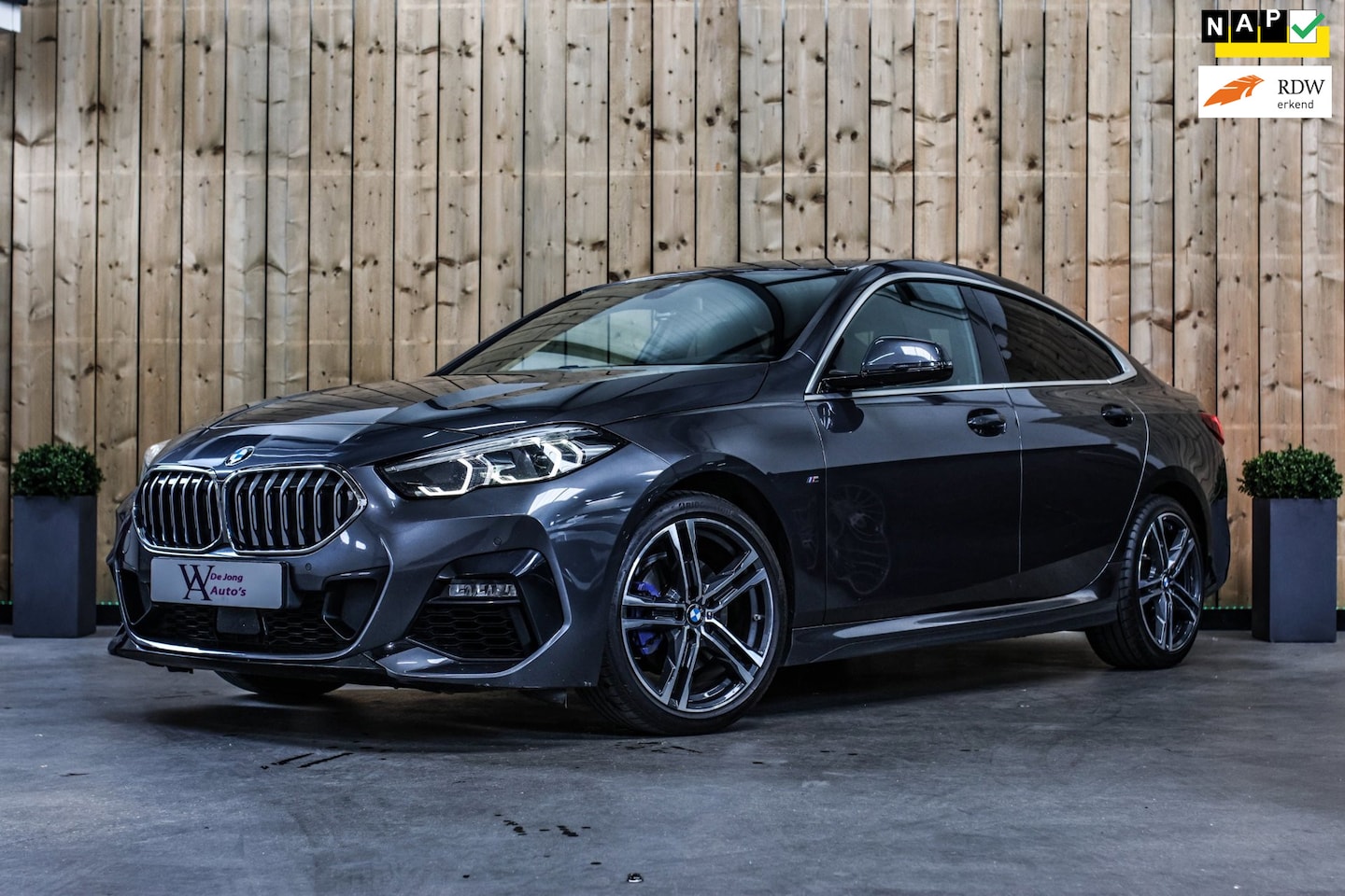BMW 2-serie Gran Coupé - 218i M-Sport *Camera*Comforttoegang*Trekhaak*Led* - AutoWereld.nl