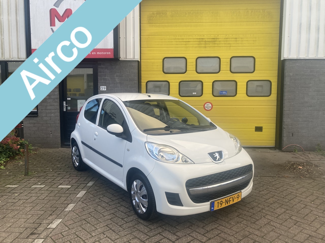 Peugeot 107 - 1.0-12V Urban Move Airco 5 drs - AutoWereld.nl