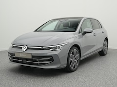 Volkswagen Golf - Style Edition 1.5 eHybrid 204 PK | Trekhaak | Panoramadak | Navigatie | Stuur & Stoelverwa
