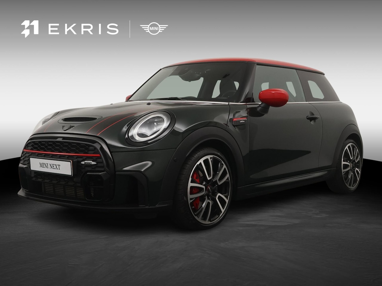 MINI John Cooper Works - 3-deurs JCW-Pack | Stoel- en Stuurverwarming | Adaptive Cruise | Harman Kardon | Panoramad - AutoWereld.nl