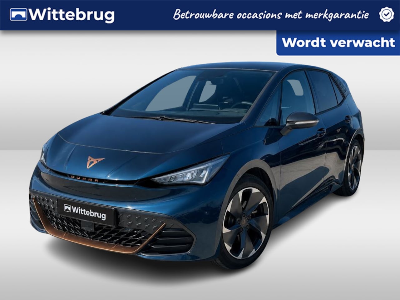 CUPRA Born - Business 62 kWh 204pk / Panorama dak / LM 19 inch / Navigatie / Warmtepomp / Beats / Camer - AutoWereld.nl