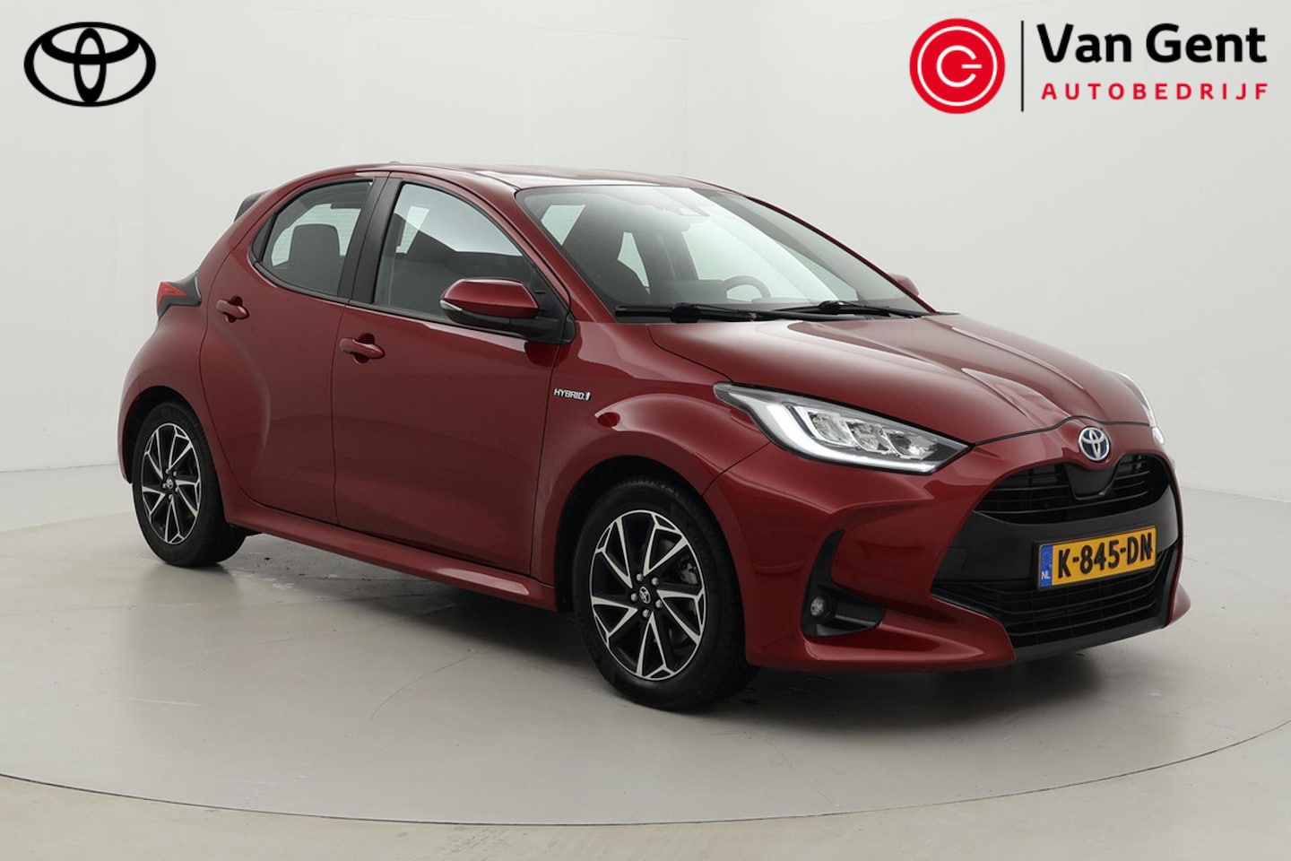 Toyota Yaris - 1.5 Hybrid Dynamic | Apple Carplay / Android Auto | Keyless | Adaptive Cruise | Clima | Ca - AutoWereld.nl