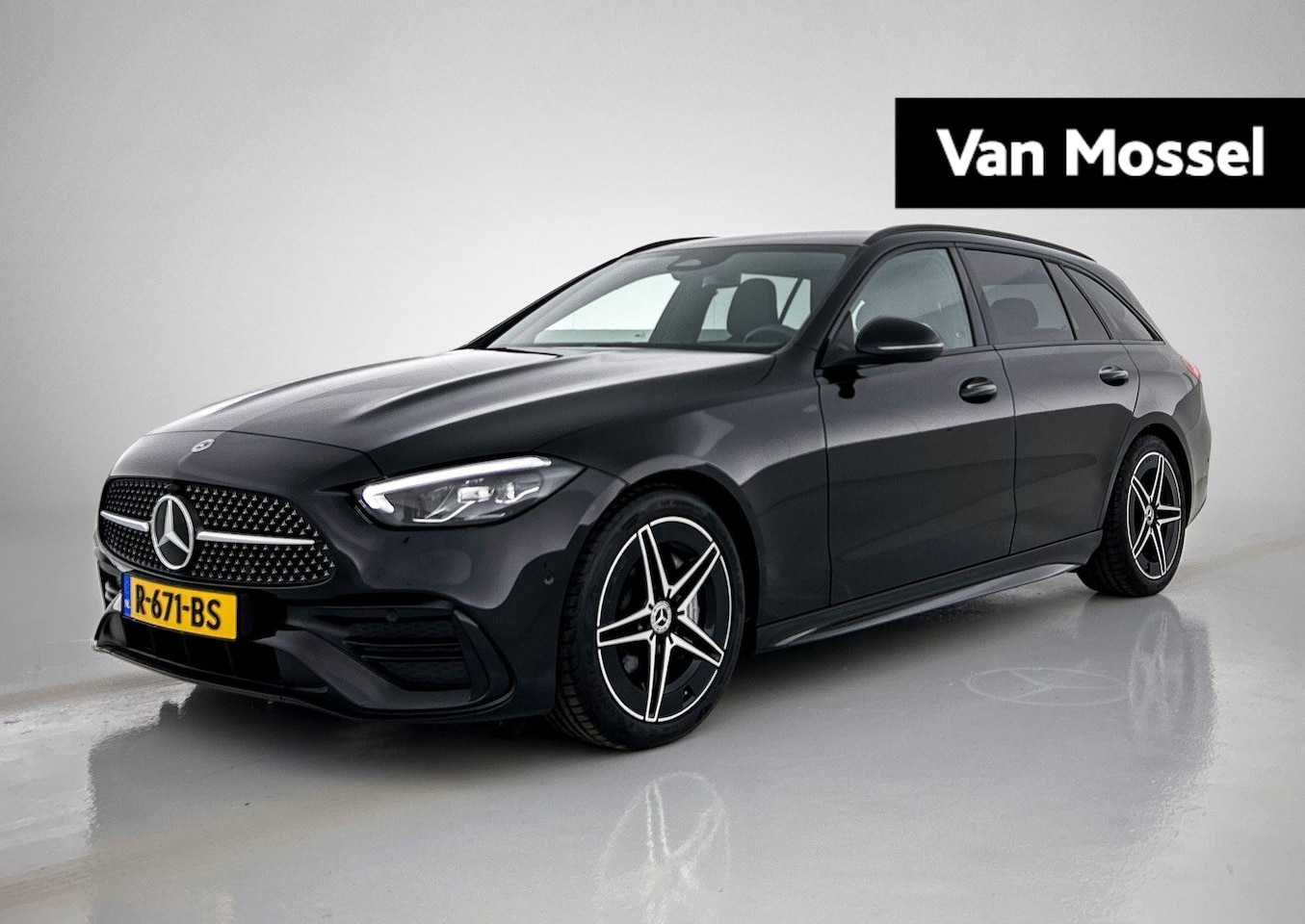 Mercedes-Benz C-klasse Estate - 180 AMG Line | Automaat | Navigatie | Apple Carplay / Android Auto | Alcantara | Camera | - AutoWereld.nl