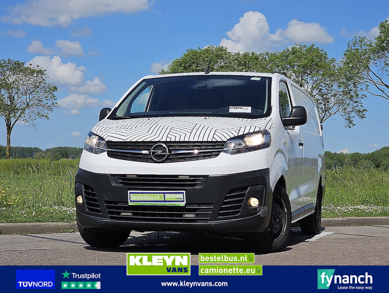 Opel Vivaro - 2.0 CDTI 130 LONG - AutoWereld.nl