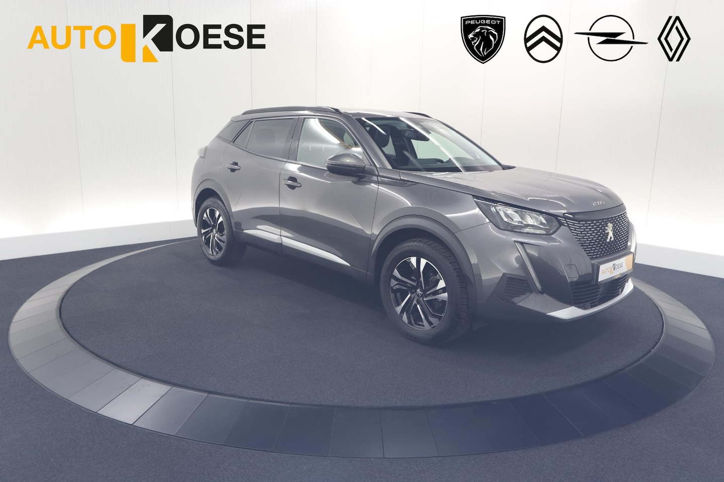 Peugeot 2008 - PureTech 130 EAT8 Allure Pack | Trekhaak | Camera | Navigatie | Parkeersensoren - AutoWereld.nl