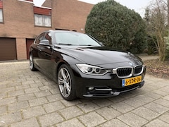 BMW 3-serie - 316i High Executive BMW Sport