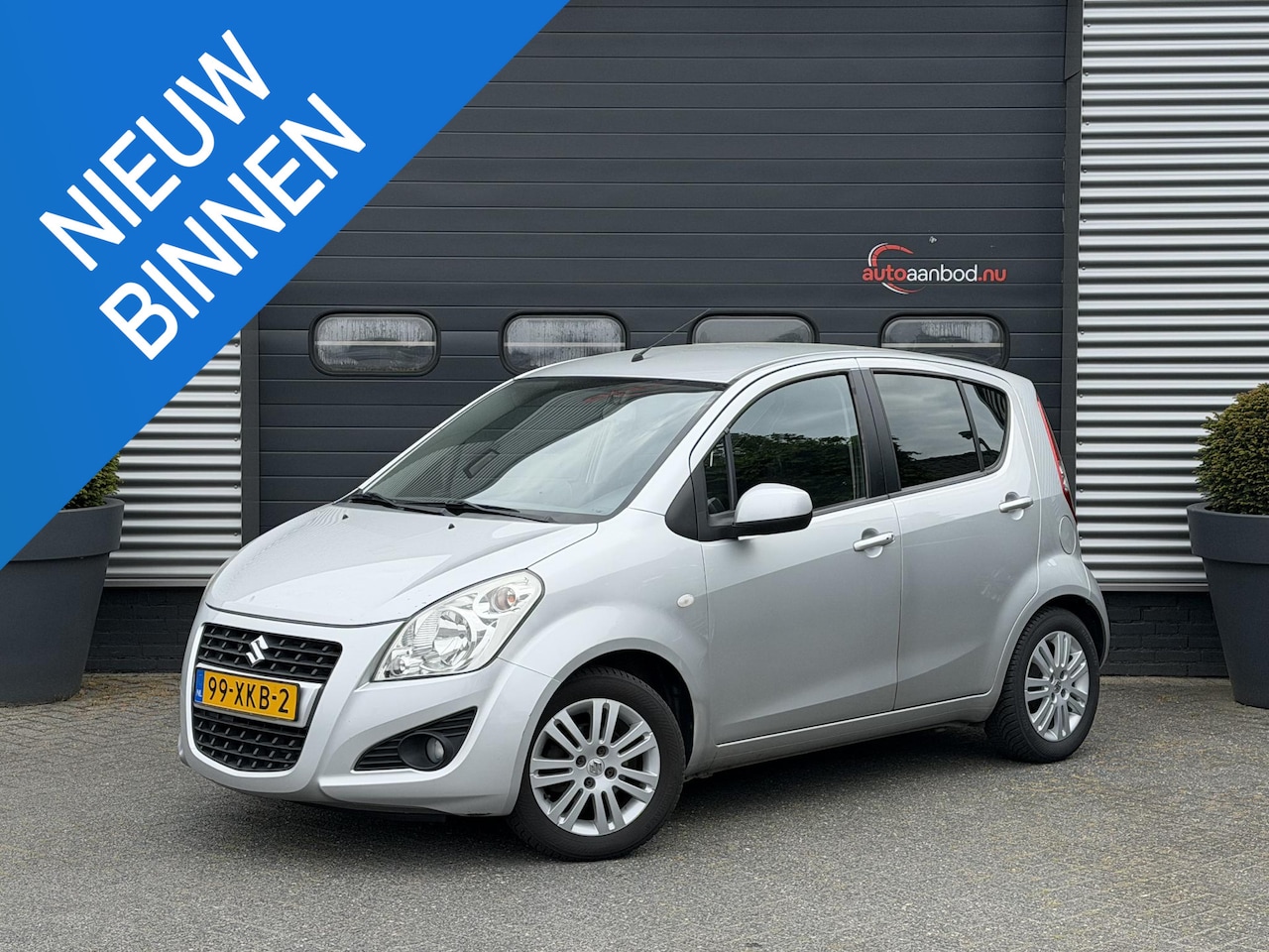 Suzuki Splash - 1.0 VVT Exclusive EASSS | Airco | Lichtmetalen Velgen | Parkeersensoren | Trekhaak | - AutoWereld.nl