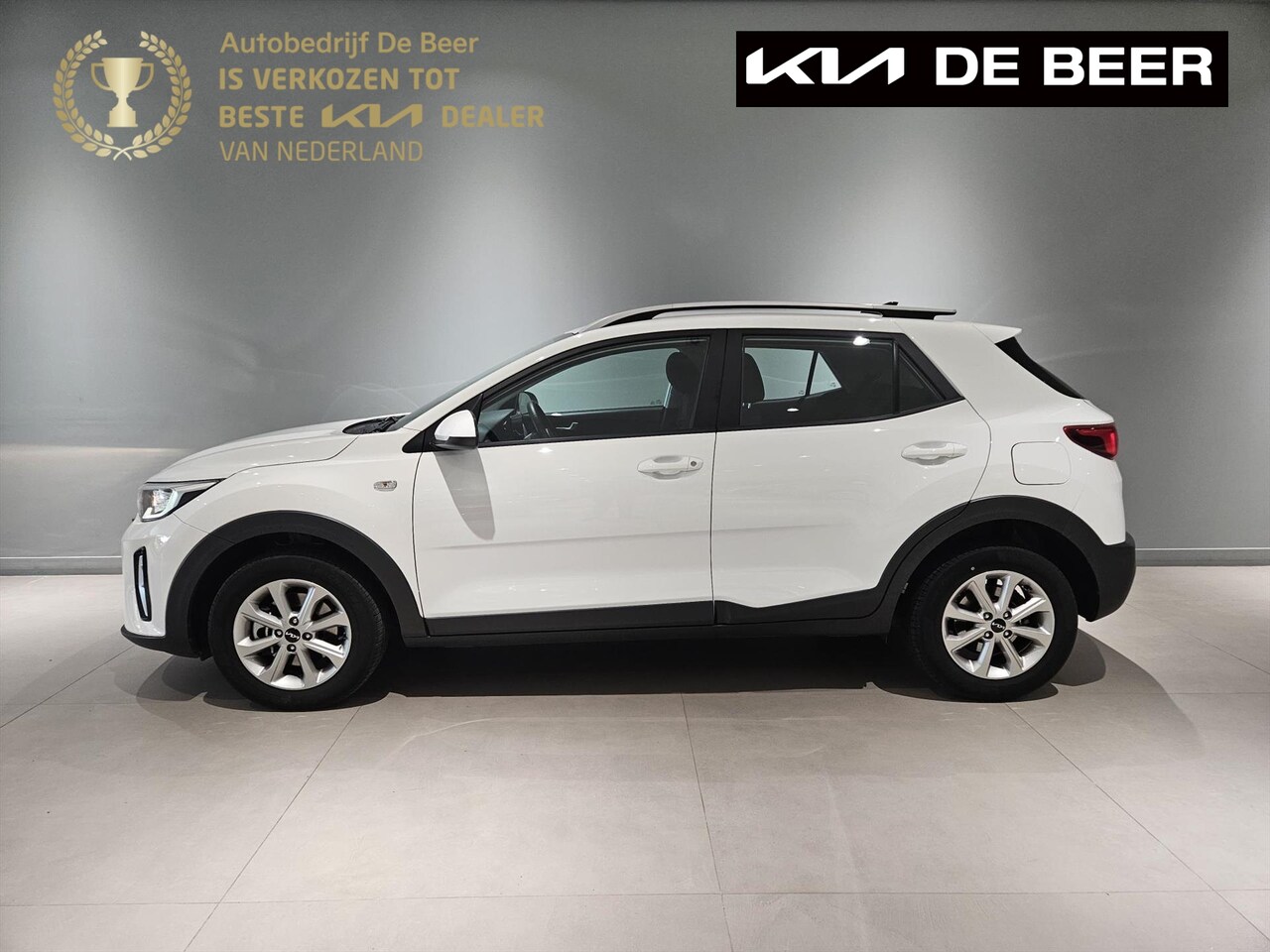 Kia Stonic - 1.0 T-GDi 100pk DynamicLine Navi/ Clima/ Cruise - AutoWereld.nl