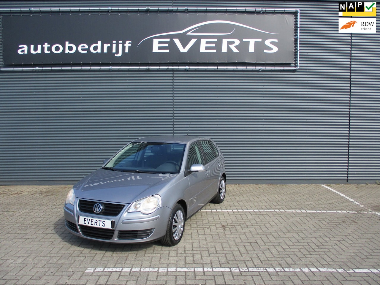 Volkswagen Polo - 1.4-16V Comfortline Apk 19-05-2027 Airco elektrisch pakket nette auto met boekjes nu meene - AutoWereld.nl