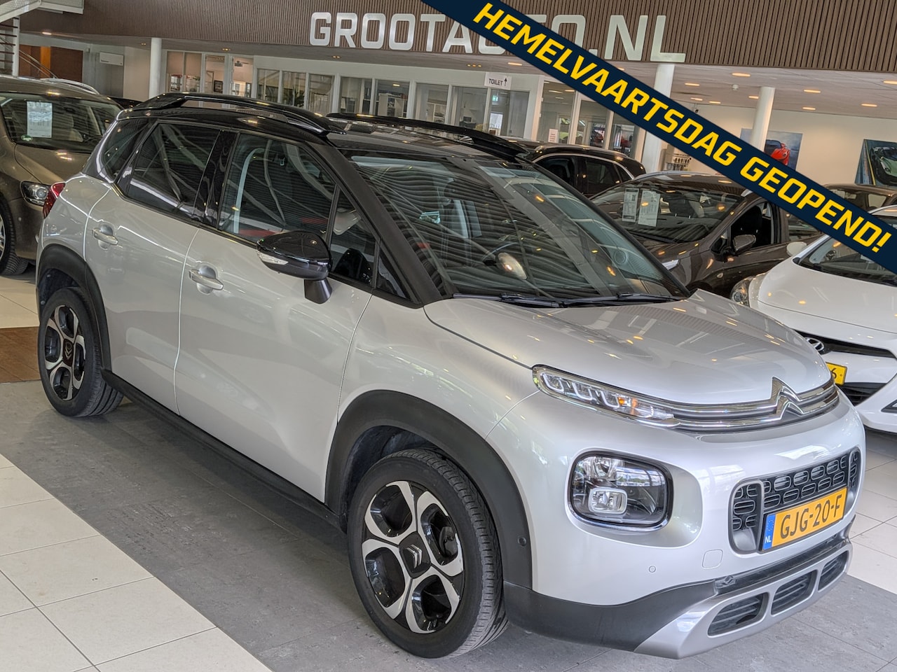 Citroën C3 Aircross - 1.2 PureTech S&S Shine Automaat Airco, Cruise Control, Stuurbekrachtiging - AutoWereld.nl