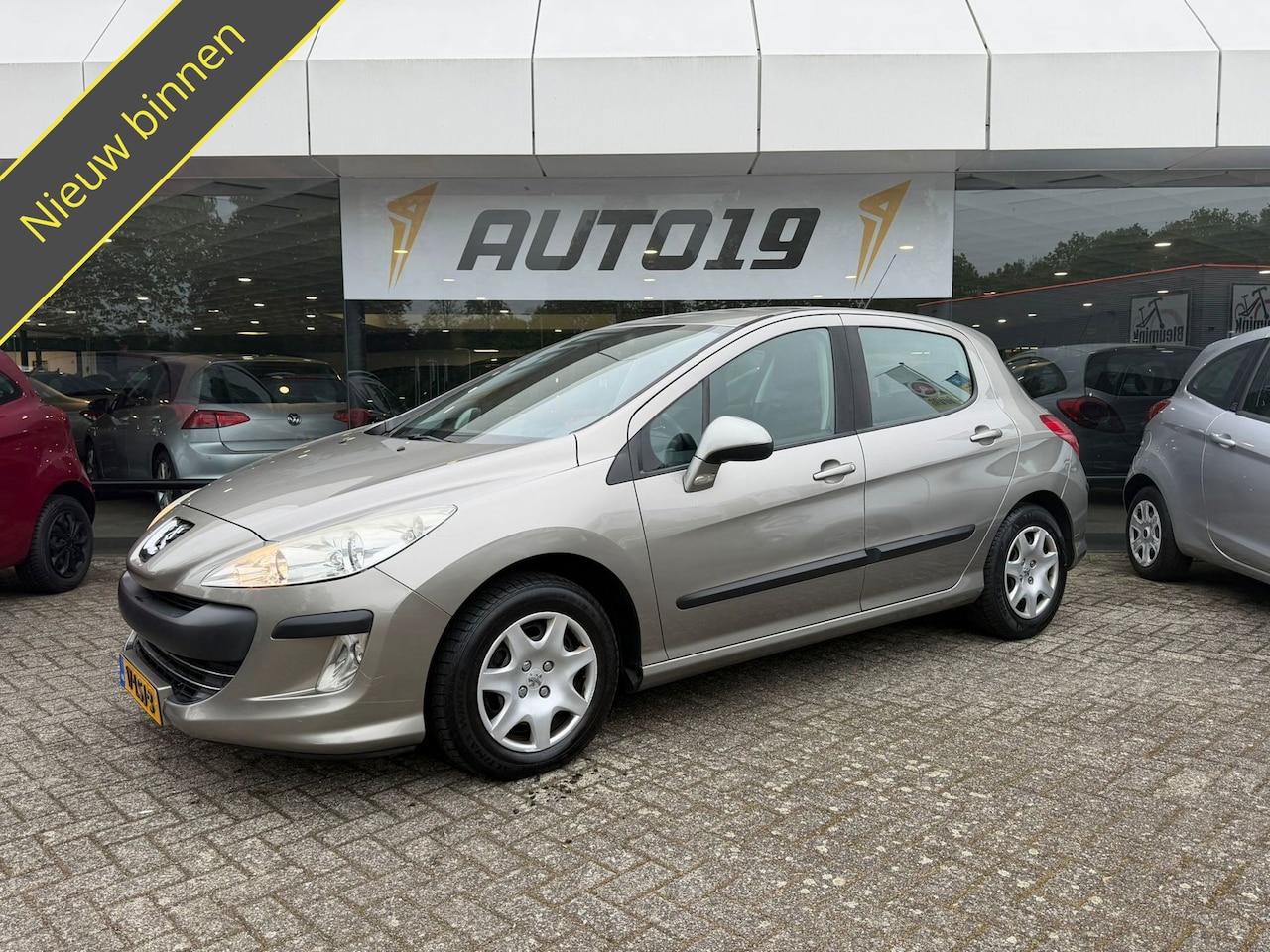 Peugeot 308 - 1.6 VTi Blue Lease 1.6 VTi Blue Lease - AutoWereld.nl