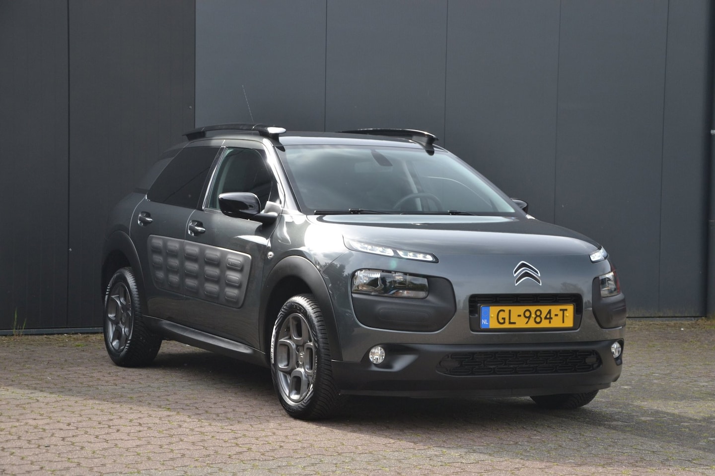 Citroën C4 Cactus - 1.2 82 pk Shine * 1ste eigenaar * top onderhoud * 58000 km * - AutoWereld.nl