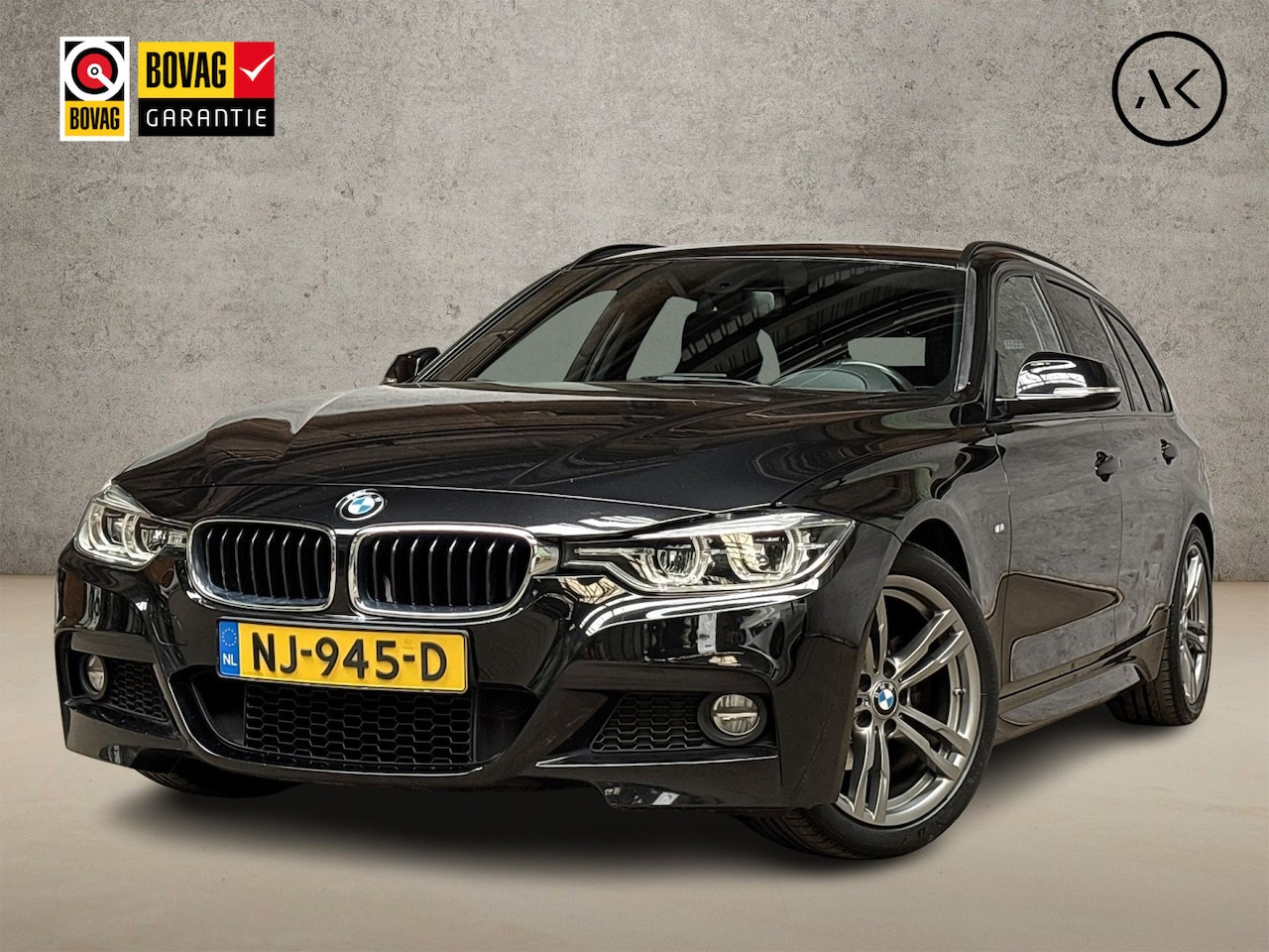 BMW 3-serie Touring - 320i M Sport High Executive 184Pk Automaat (GROOT NAVI, M PAKKET, LEDER, STOELVERWARMING, - AutoWereld.nl