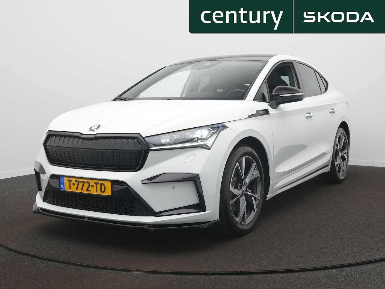 Skoda Enyaq Coupé iV - 60 Sportline / Camera / Elek. Stoel / Matrix-LED / Panodak - AutoWereld.nl