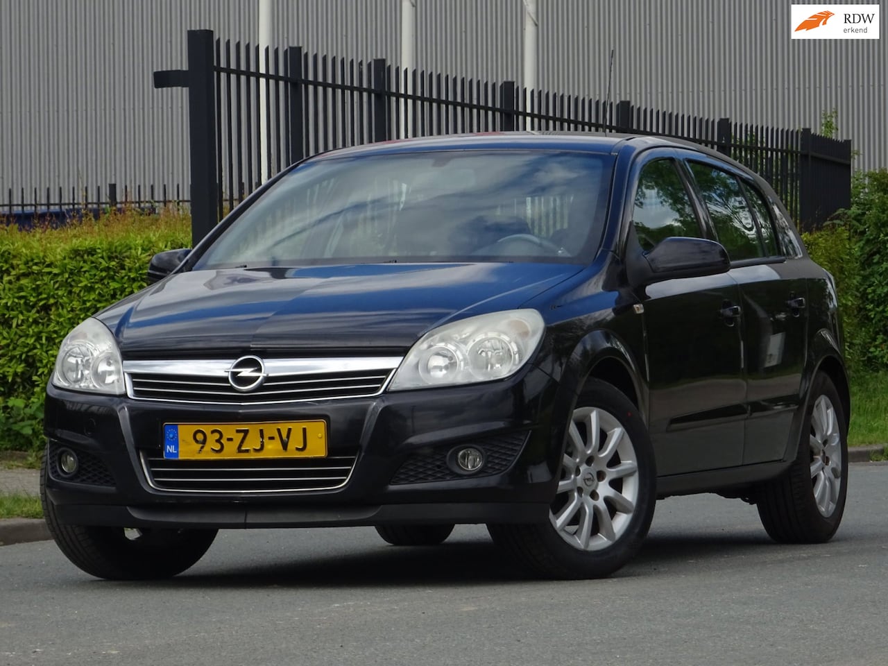 Opel Astra - 1.6 Temptation NAP/NAVI/AC/CRUISE/PDC/APK 05-2027 - AutoWereld.nl
